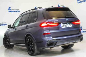 BMW X7 xDrive40i M Sport *Techo panorámico* **7 plazas** - Foto 14