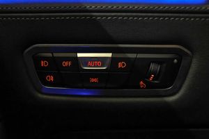 BMW X7 xDrive40i M Sport *Techo panorámico* **7 plazas** - Foto 43
