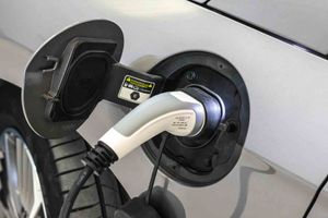 Hyundai IONIQ 1.6 GDI PHEV Klass DCT - Foto 9