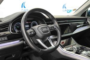 Audi Q8 55 TFSIe 280kW (381CV) quattro tiptronic **Techo panorámico** - Foto 5