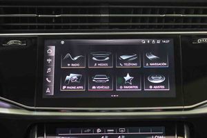 Audi Q8 55 TFSIe 280kW (381CV) quattro tiptronic **Techo panorámico** - Foto 50