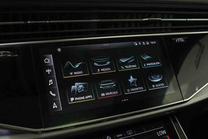 Audi Q8 55 TFSIe 280kW (381CV) quattro tiptronic **Techo panorámico** - Foto 59