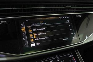 Audi Q8 55 TFSIe 280kW (381CV) quattro tiptronic **Techo panorámico** - Foto 60