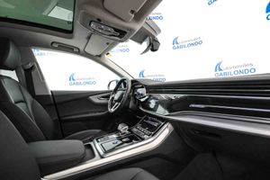 Audi Q8 55 TFSIe 280kW (381CV) quattro tiptronic **Techo panorámico** - Foto 52