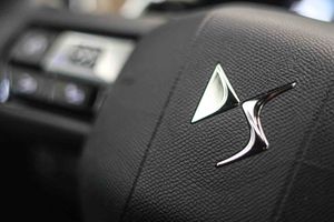 DS DS 7 Crossback 1.6 E-Tense 225 GRAND CHIC Auto - Foto 33