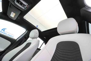 Mercedes Clase A A 180 d **Techo panorámico** - Foto 28