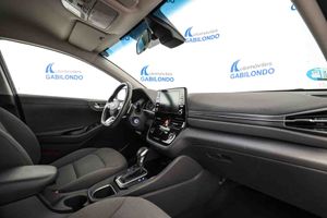 Hyundai IONIQ 1.6 GDI HEV Klass DCT - Foto 45