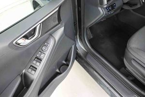 Hyundai IONIQ 1.6 GDI HEV Klass DCT - Foto 29