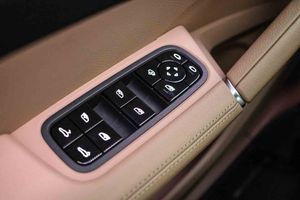 Porsche Cayenne - - Foto 29