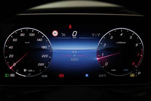 Mercedes Clase C C 200 AMG Line **Techo panorámico** - Foto 54