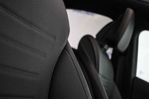 Mercedes Clase C C 200 AMG Line **Techo panorámico** - Foto 49