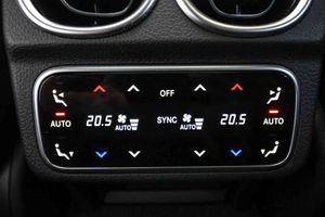 Mercedes Clase C C 200 AMG Line **Techo panorámico** - Foto 46