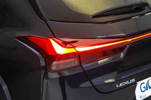 Lexus UX 2.0 250h Business - Foto 16