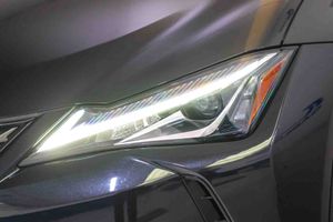 Lexus UX 2.0 250h Business - Foto 15