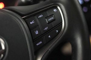 Lexus UX 2.0 250h Business - Foto 36