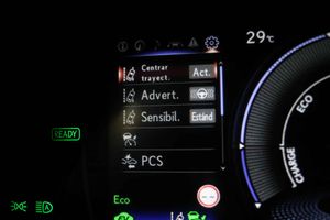 Lexus UX 2.0 250h Business - Foto 57