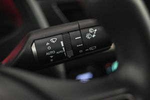 Lexus UX 2.0 250h Business - Foto 37