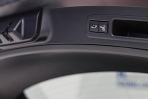 Lexus UX 2.0 250h Business - Foto 50