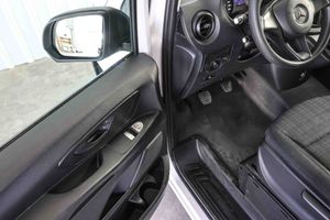 Mercedes Vito 114CDI TD Furgon Select Compacta - Foto 30