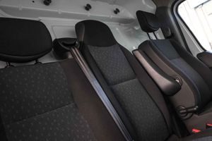 Opel Movano F 3500 L3H3 CDTI 150 **Rampa de carga** - Foto 43