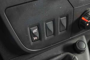 Opel Movano F 3500 L3H3 CDTI 150 **Rampa de carga** - Foto 40