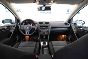 Volkswagen Golf 1.6 TDI 105 DSG Advance BMotion Tech - Foto 42