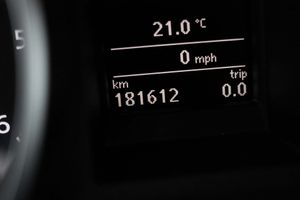 Volkswagen Golf 1.6 TDI 105 DSG Advance BMotion Tech - Foto 6