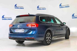 Volkswagen Passat Variant Executive 1.5 TSI 110kW DSG - Foto 9