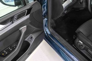 Volkswagen Passat Variant Executive 1.5 TSI 110kW DSG - Foto 29