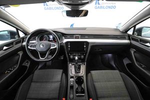 Volkswagen Passat Variant Executive 1.5 TSI 110kW DSG - Foto 32
