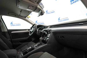 Volkswagen Passat Variant Executive 1.5 TSI 110kW DSG - Foto 45