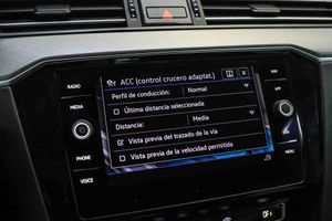Volkswagen Passat Variant Executive 1.5 TSI 110kW DSG - Foto 58