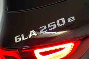 Mercedes GLA GLA 250 e - Foto 16