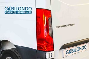 Mercedes Sprinter Furgón 311 CDI Compacto - Foto 17