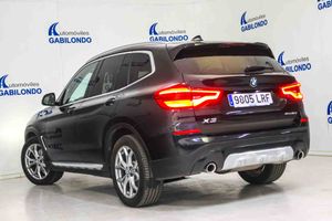 BMW X3 xDrive20d - Foto 14