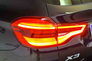 BMW X3 xDrive20d - Foto 16