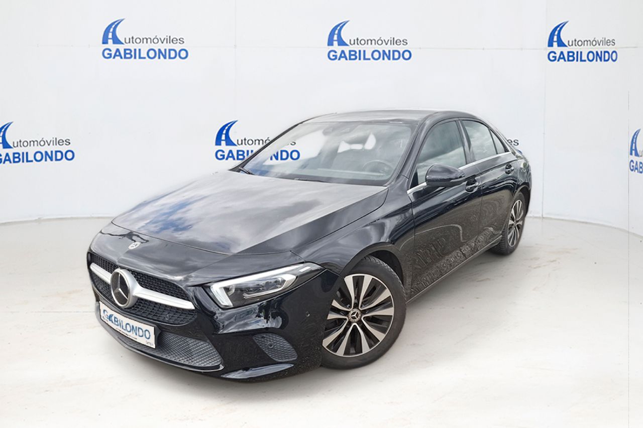 Mercedes Clase A Sedán A 180 - Foto 1