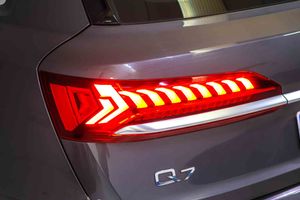 Audi Q7 55 TFSIe 280kW (381CV) quattro tiptronic - Foto 20
