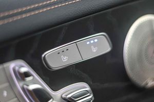 Mercedes Clase E E 220 d Coupé AMG Line **Techo solar** - Foto 34