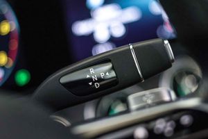 Mercedes Clase E E 220 d Coupé AMG Line **Techo solar** - Foto 44