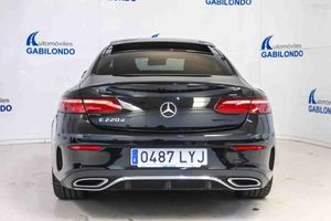 Mercedes Clase E E 220 d Coupé AMG Line **Techo solar** - Foto 4