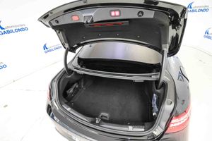 Mercedes Clase E E 220 d Coupé AMG Line **Techo solar** - Foto 57
