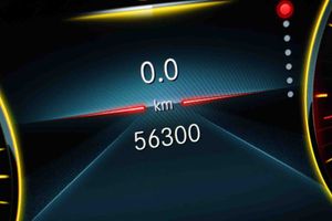 Mercedes Clase E E 220 d Coupé AMG Line **Techo solar** - Foto 6