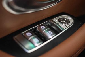 Mercedes Clase E E 220 d Coupé AMG Line **Techo solar** - Foto 31