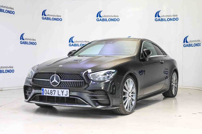 Mercedes Clase E E 220 d Coupé AMG Line **Techo solar** - Foto 1