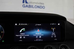 Mercedes Clase E E 220 d Coupé AMG Line **Techo solar** - Foto 61