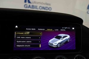 Mercedes Clase E E 220 d Coupé AMG Line **Techo solar** - Foto 70
