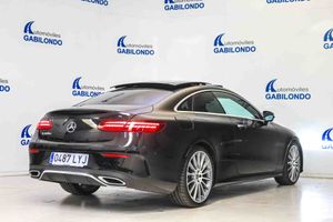 Mercedes Clase E E 220 d Coupé AMG Line **Techo solar** - Foto 10