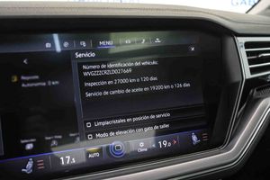 Volkswagen Touareg R-Line 3.0 TDI 170kW (231CV) Tip 4Motion **Techo panorámico** - Foto 63
