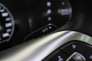 Volkswagen Touareg R-Line 3.0 TDI 170kW (231CV) Tip 4Motion **Techo panorámico** - Foto 40